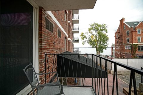 Surf and Surfside apartments and townhomes in Downtown Madison, WI. Fully Furnished, studio, one bedroom, 2 bedroom. Lake views. Managed by Wisconsin Management Company